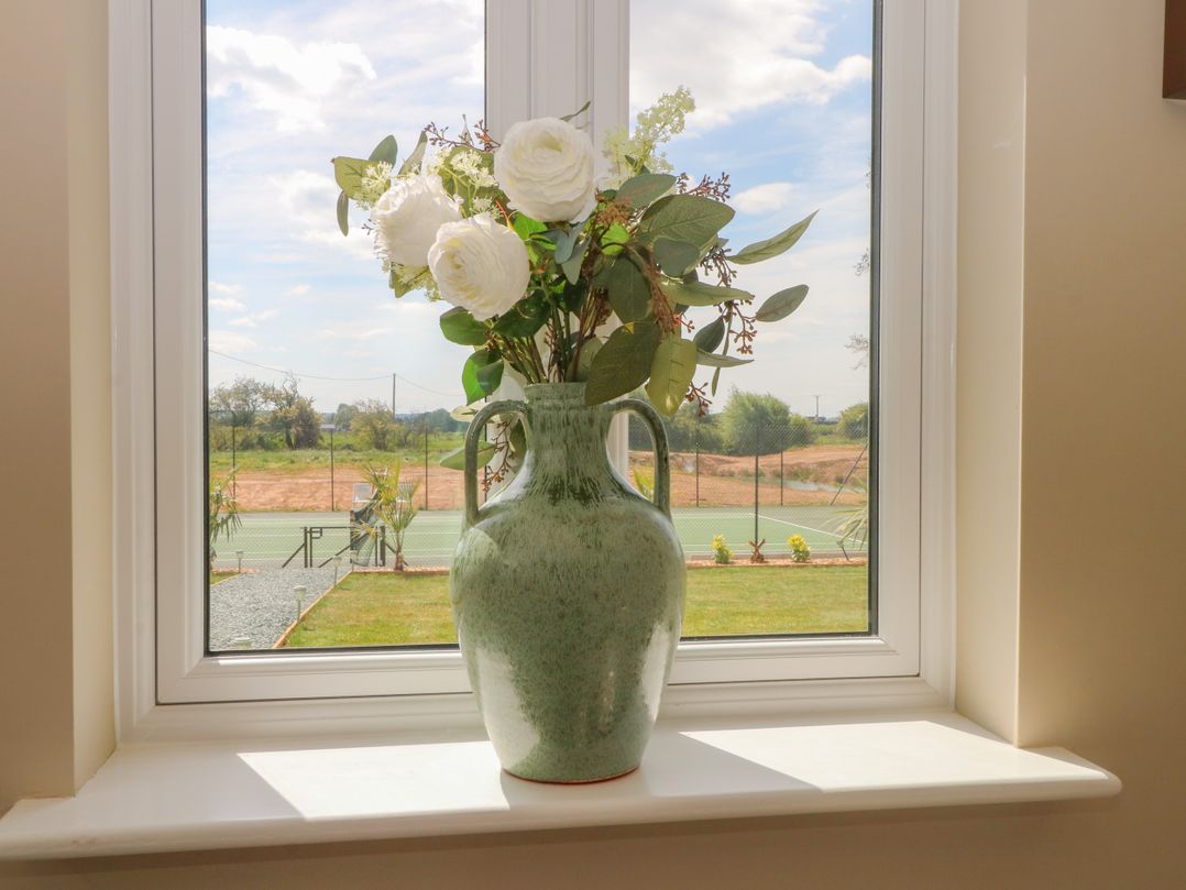 Meadow View Manor And Spa