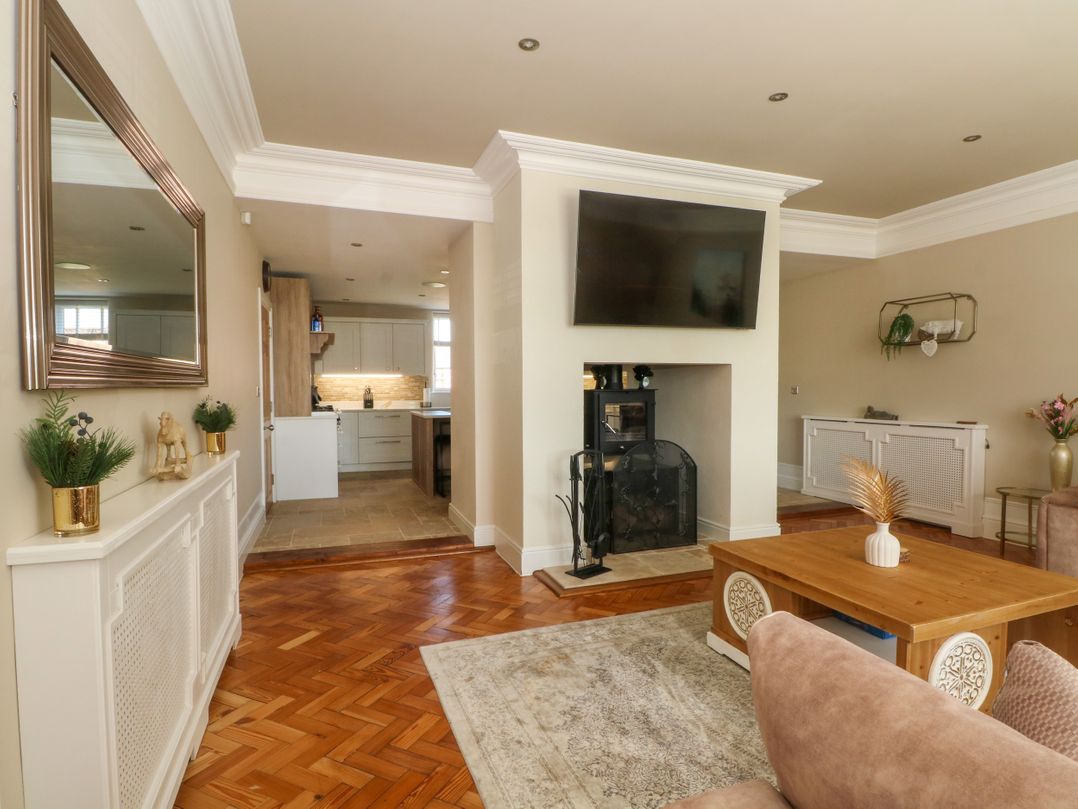 Meadow View Manor And Spa