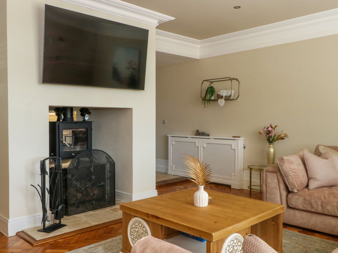 Meadow View Manor And Spa