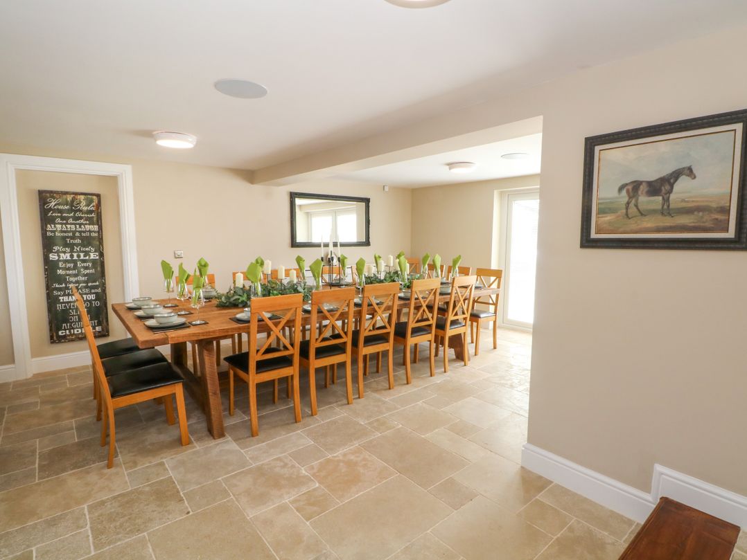 Meadow View Manor And Spa