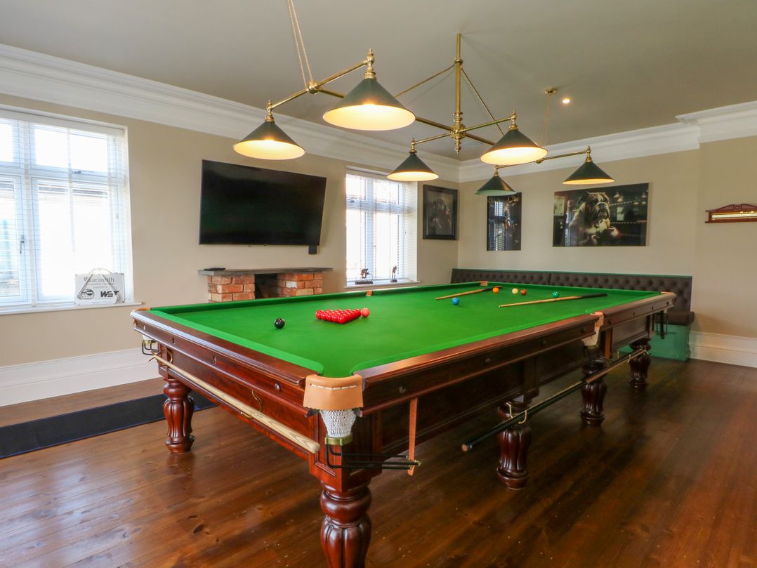 Meadow View Manor And Spa