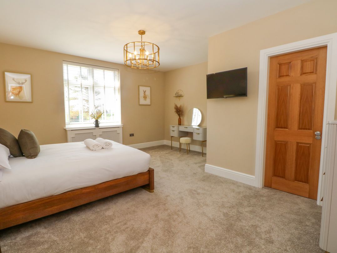 Meadow View Manor And Spa