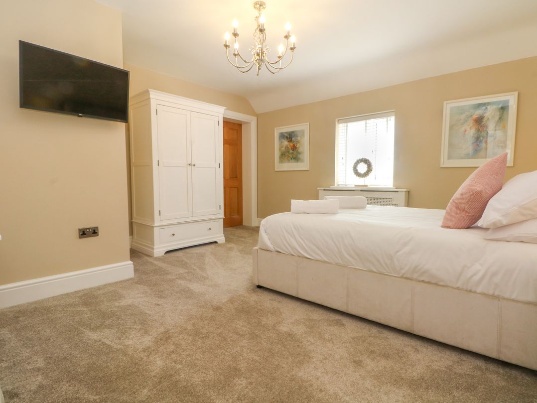 Meadow View Manor And Spa