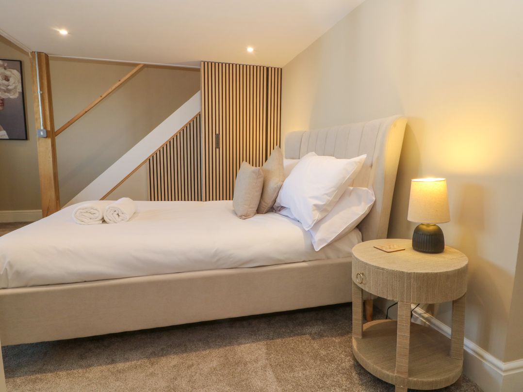 Meadow View Manor And Spa