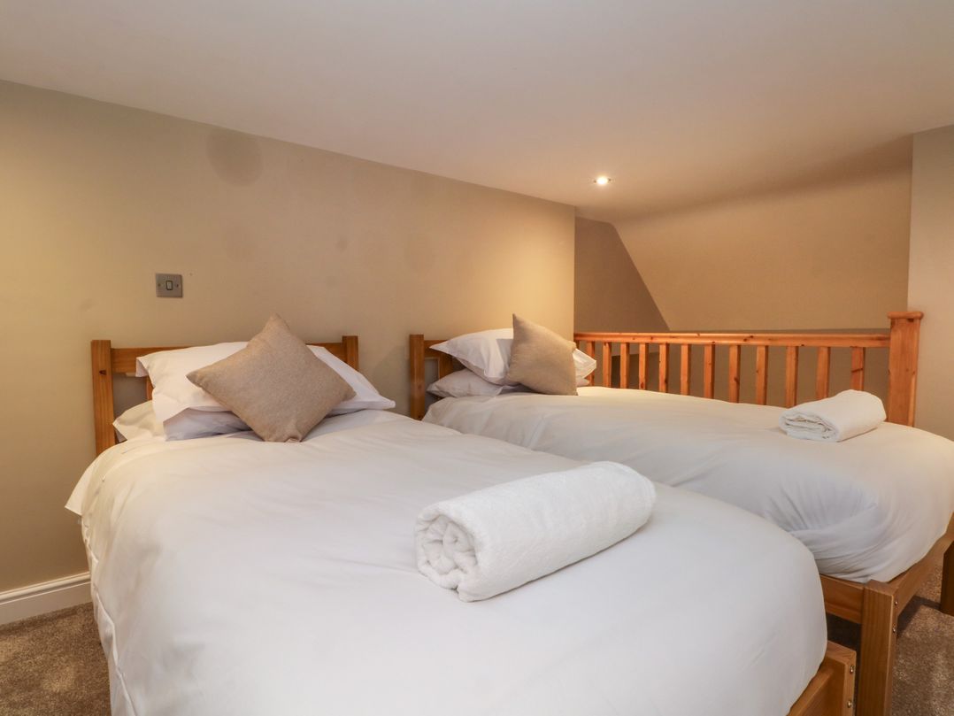 Meadow View Manor And Spa
