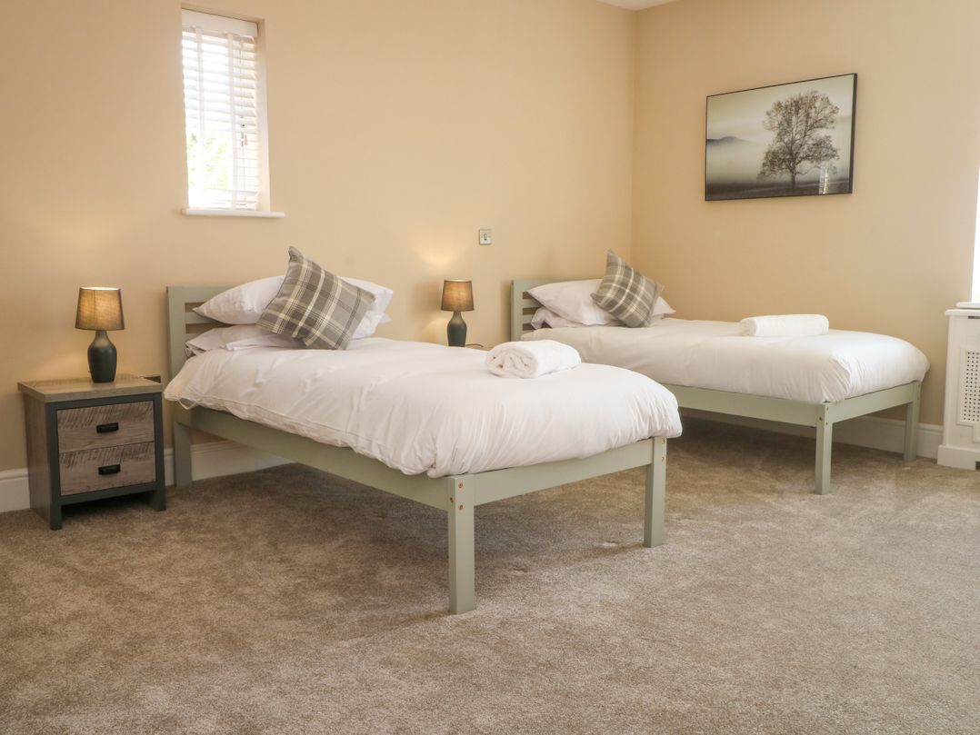 Meadow View Manor And Spa