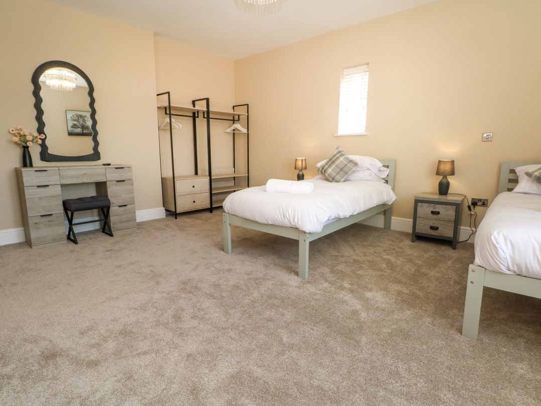 Meadow View Manor And Spa
