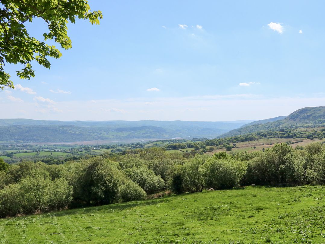 Ysgubor Maen Y Bardd