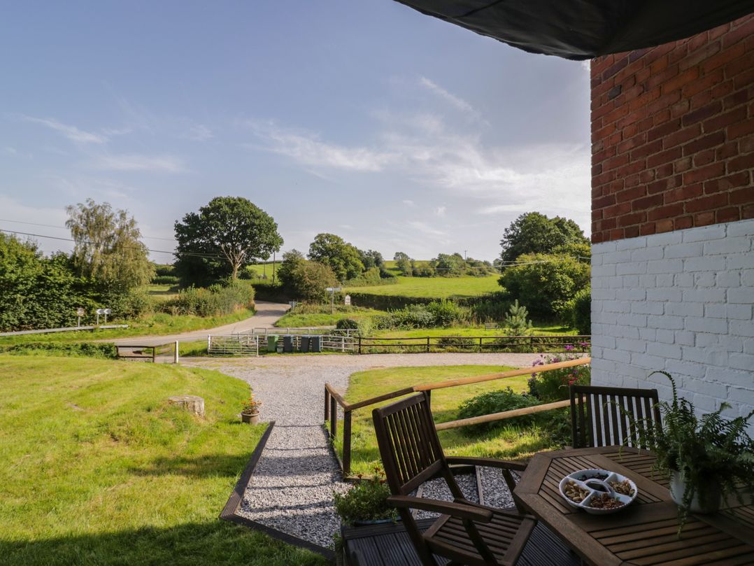 3 Oaks Lodge