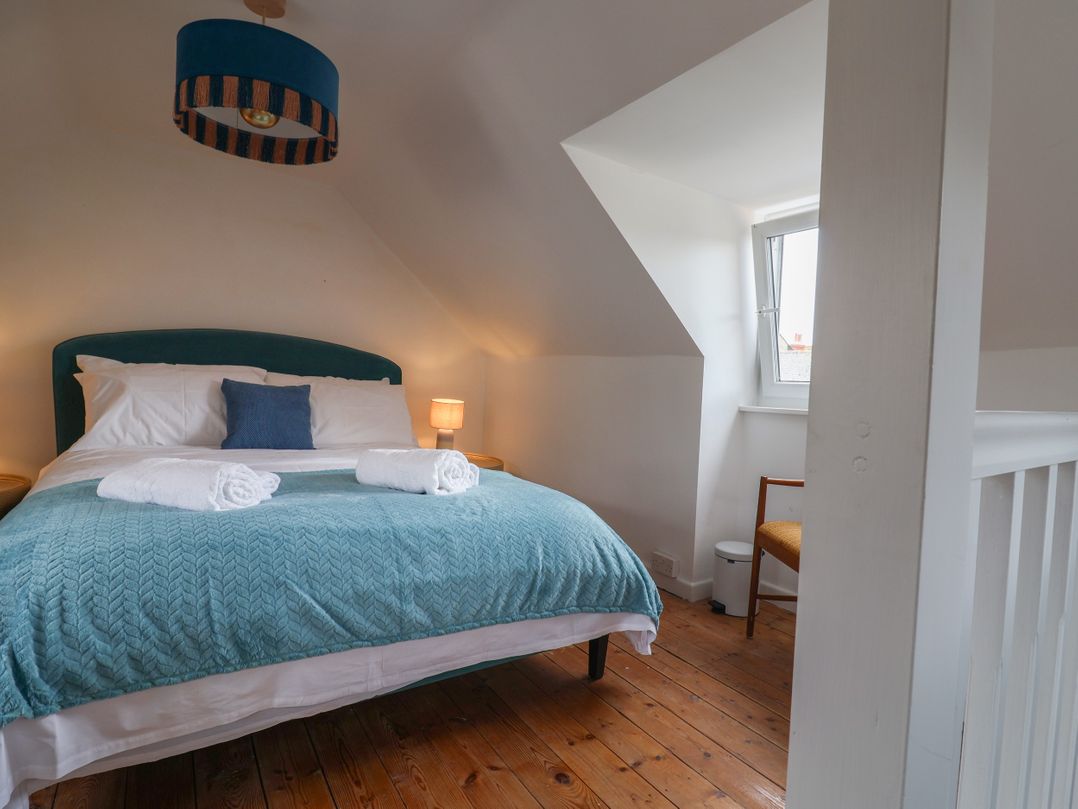 Harbour Retreat
