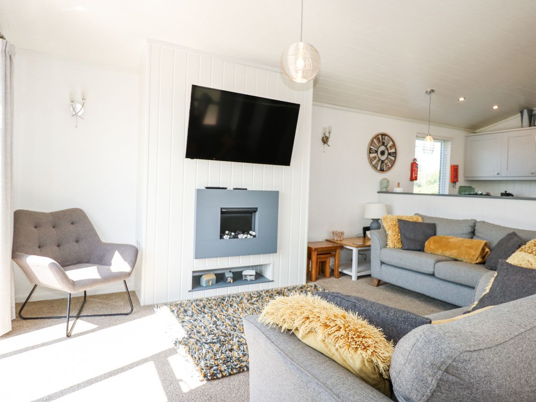 32 Sanctuary Lodge