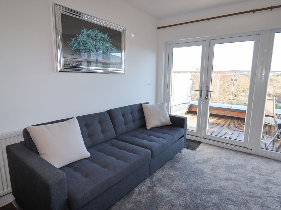 22 River View
