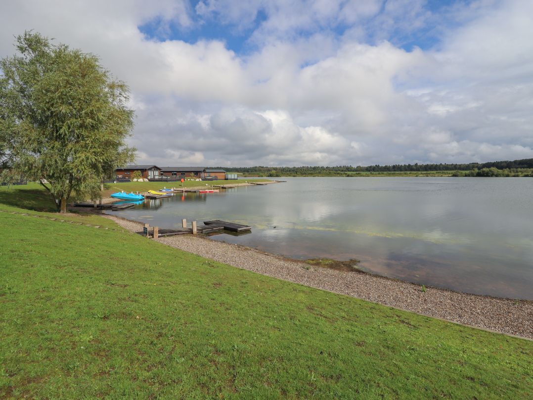 40 Delamere Point