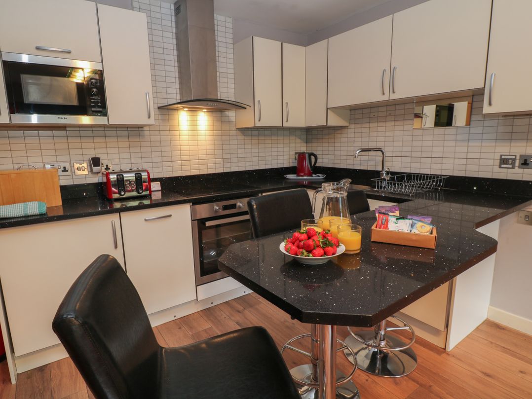 Flat 5 Fairwinds