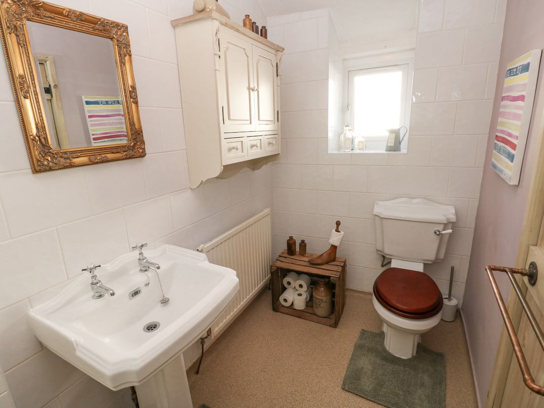 Hillside Holiday Cottage