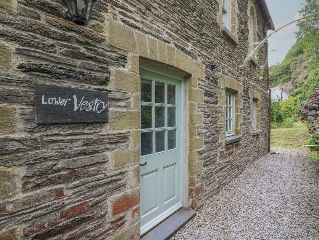 Dog friendly holiday cottage, Llangrannog, 2 dogs welcome