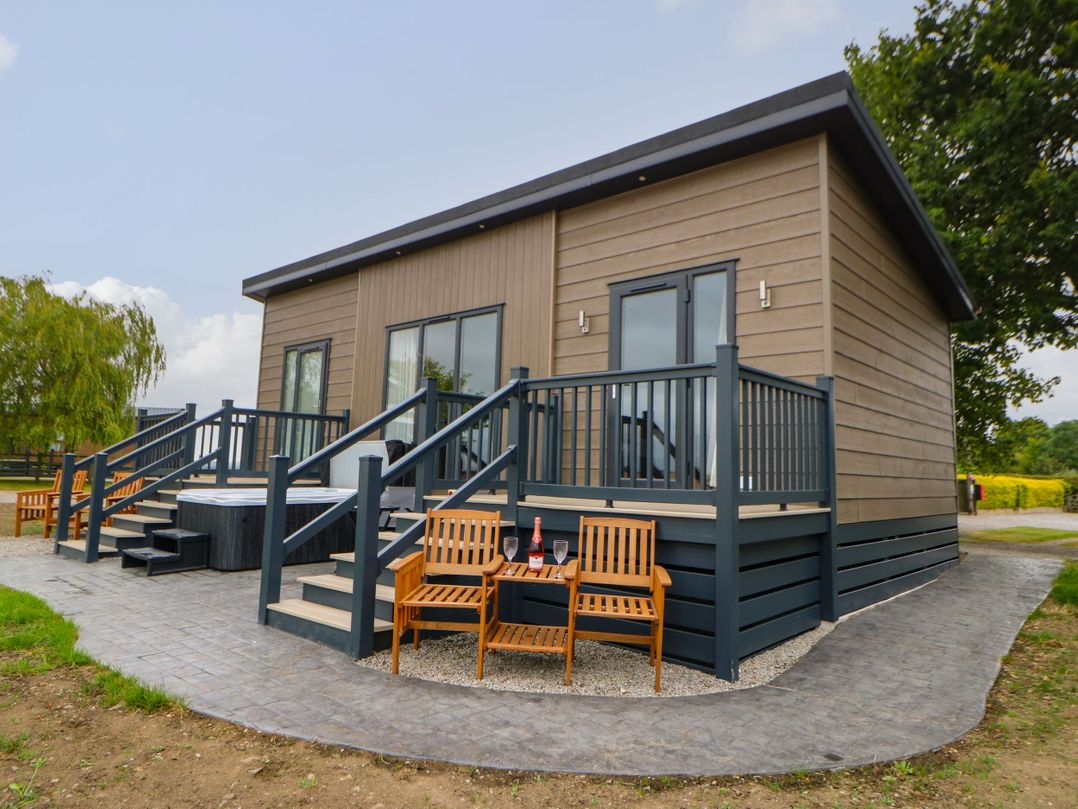 Bowes Hideaway