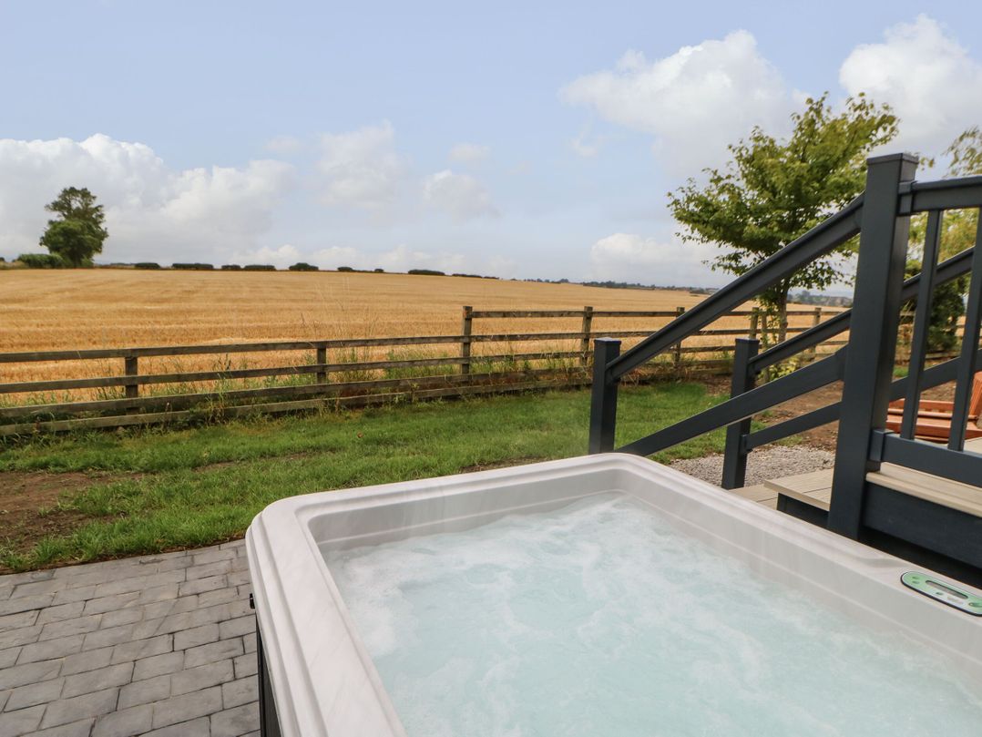 Bowes Hideaway