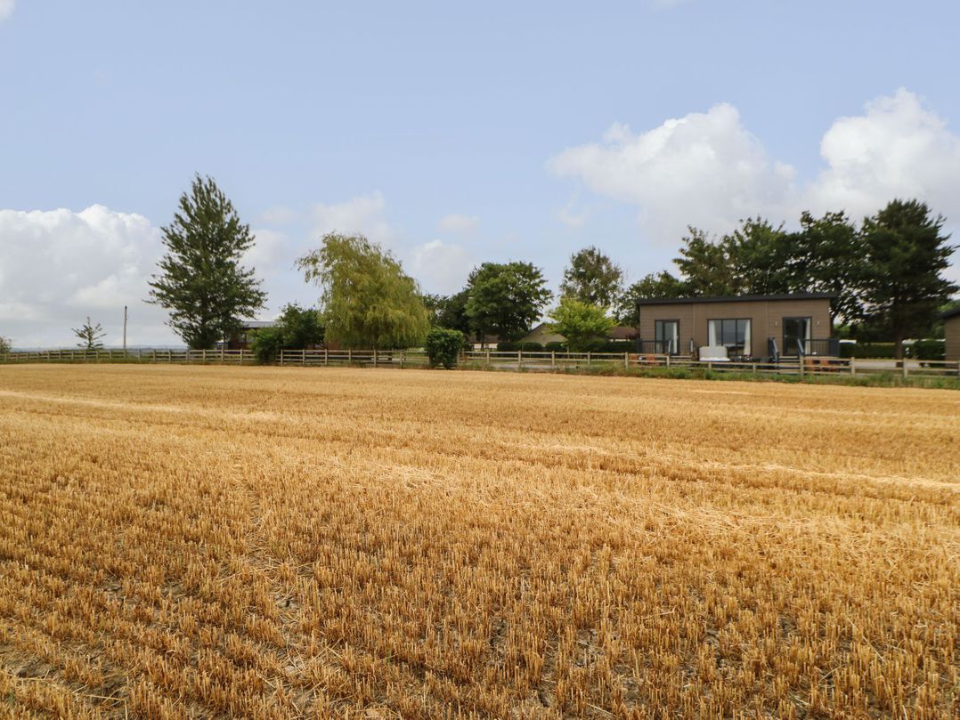 Bowes Hideaway