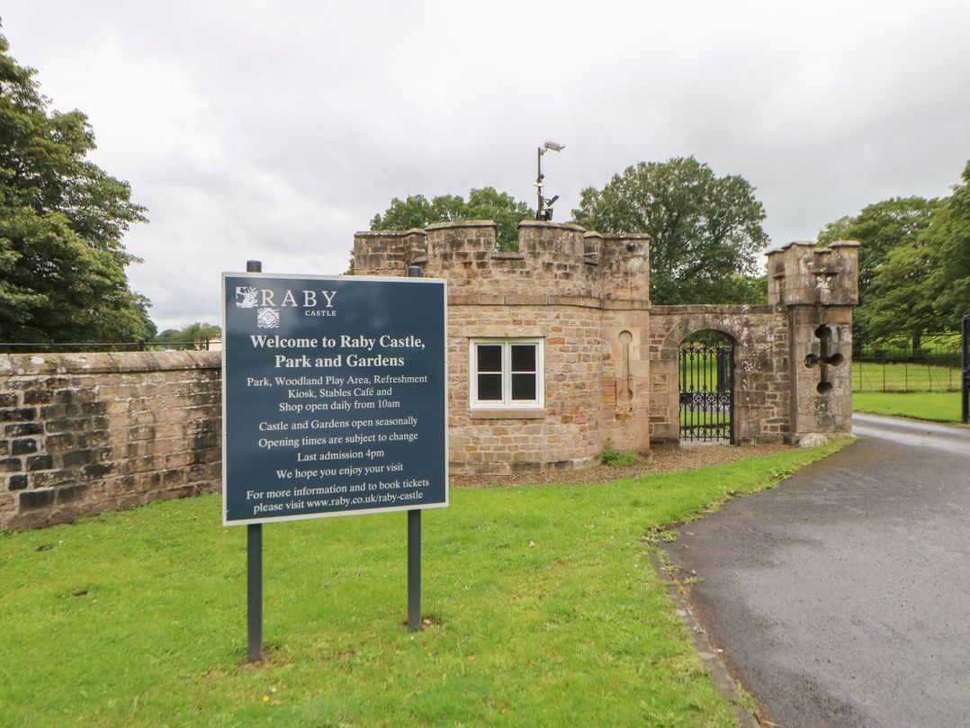 Bowes Hideaway