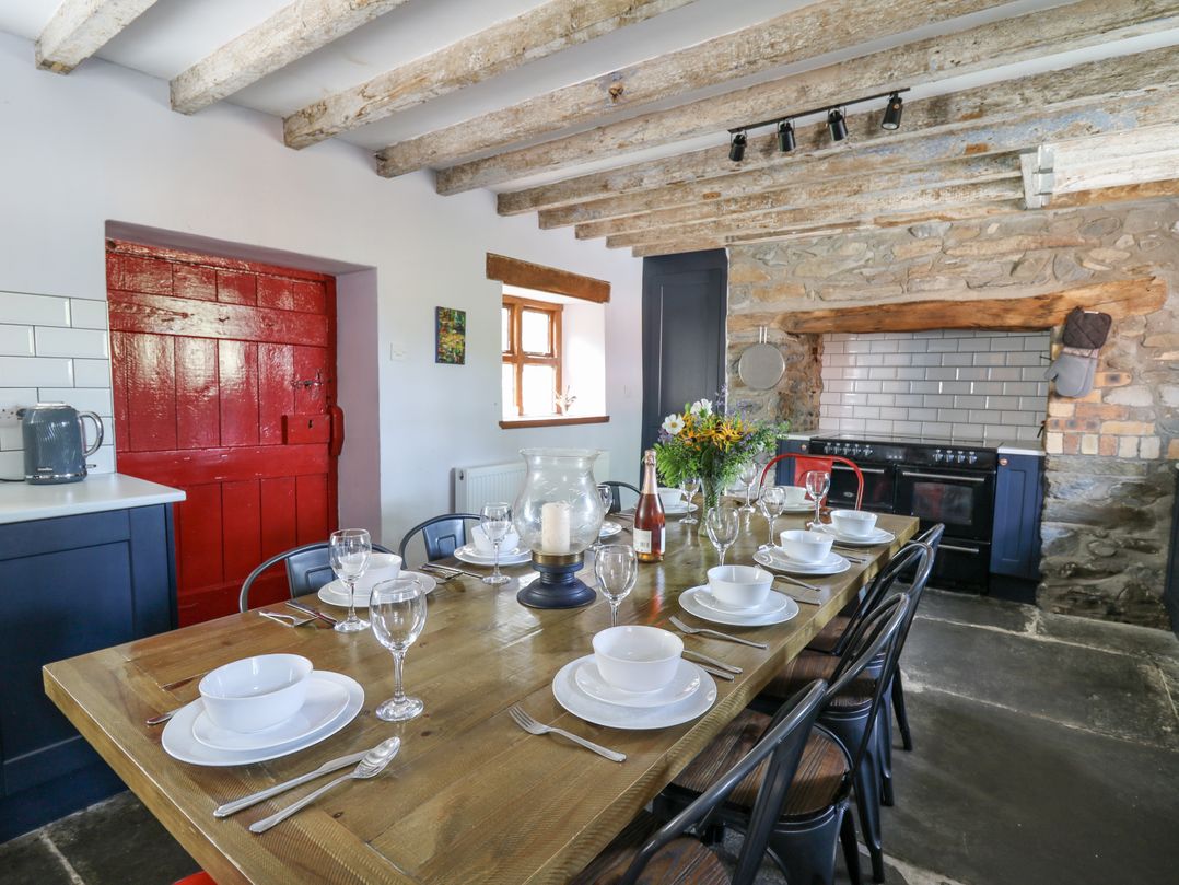 Nanthir House