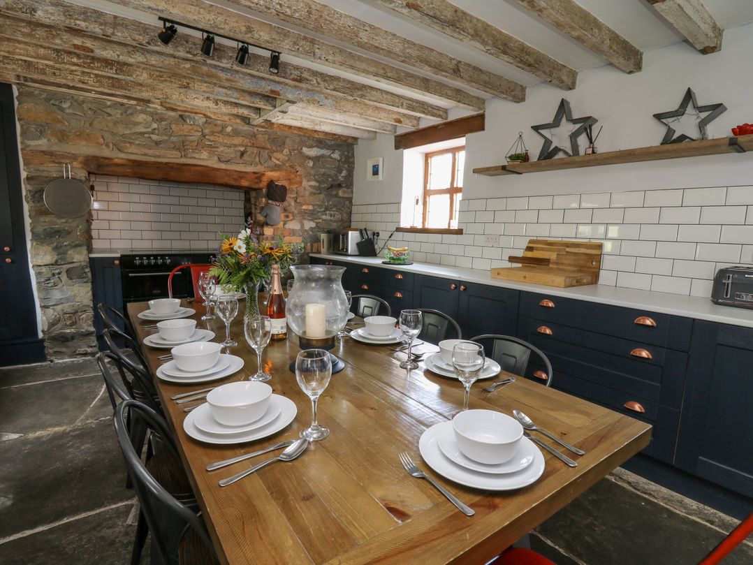Nanthir House