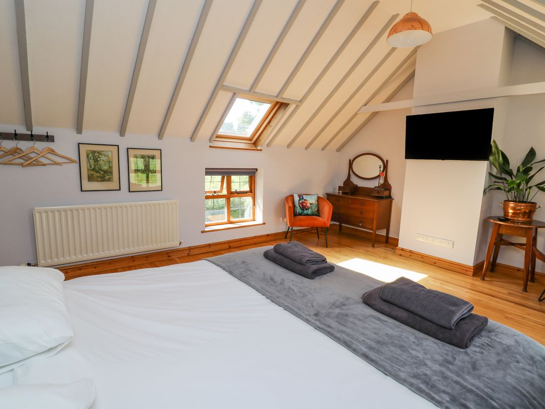 Nanthir House