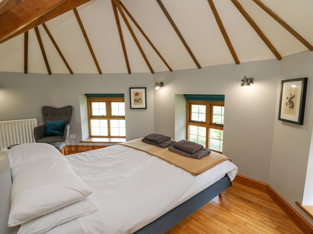 Nanthir House