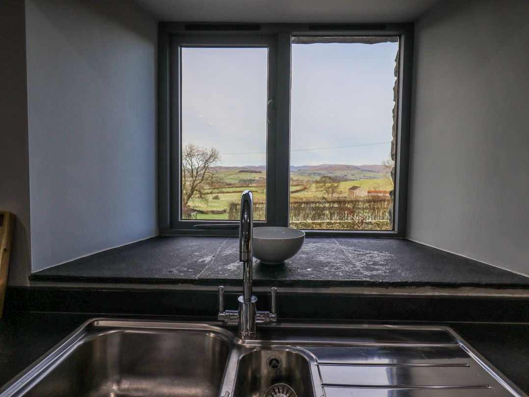 Fell View House