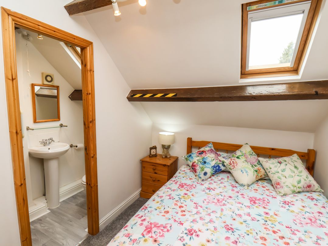 Corner Cottage