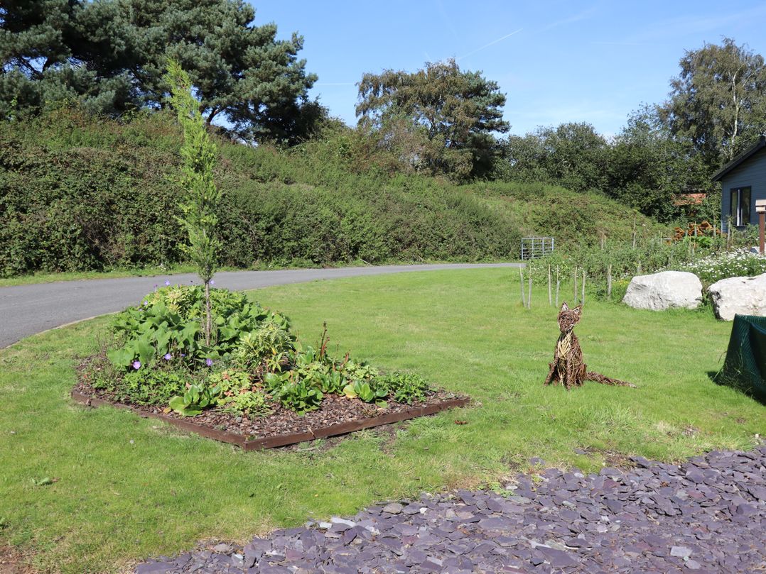 35 Delamere Point