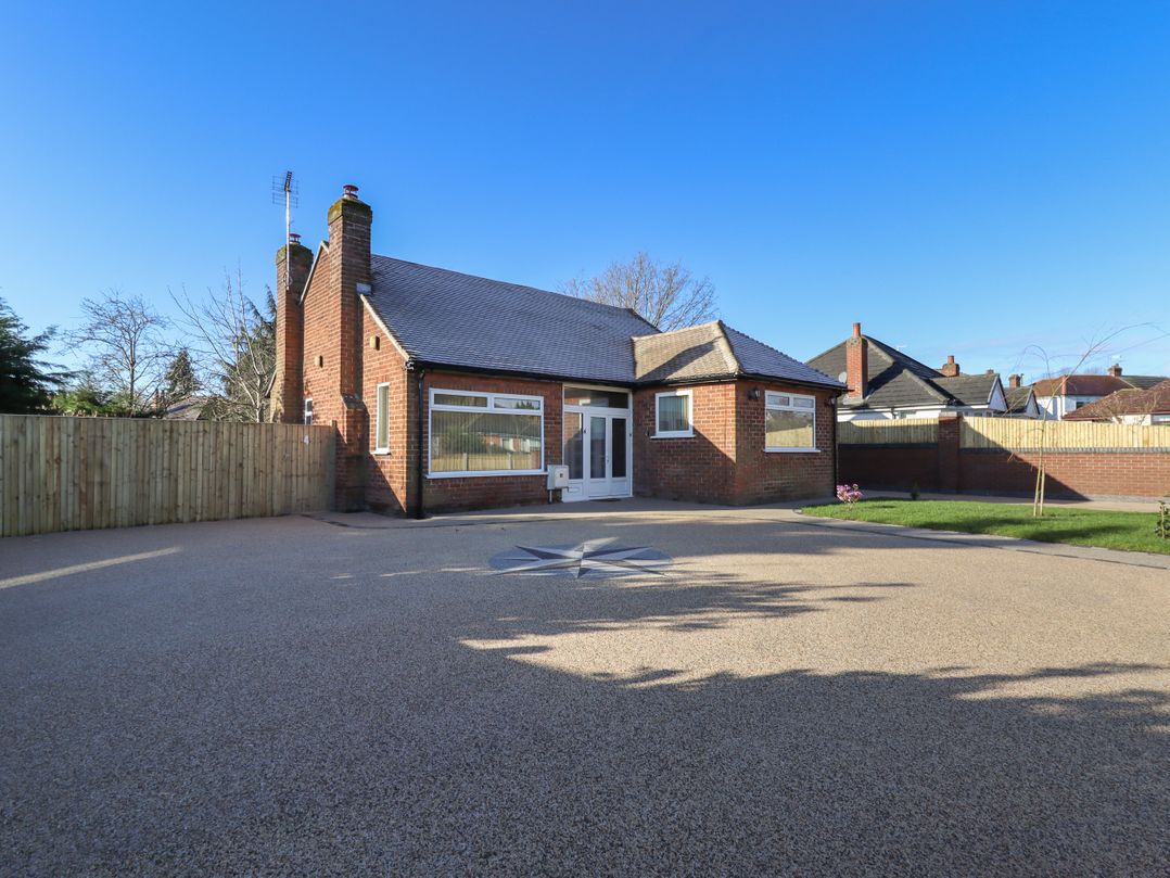 4 Venables Road