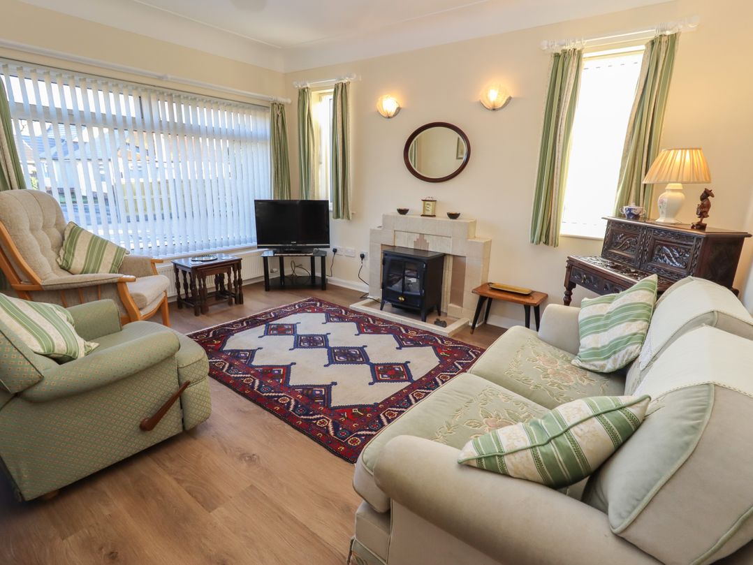 4 Venables Road