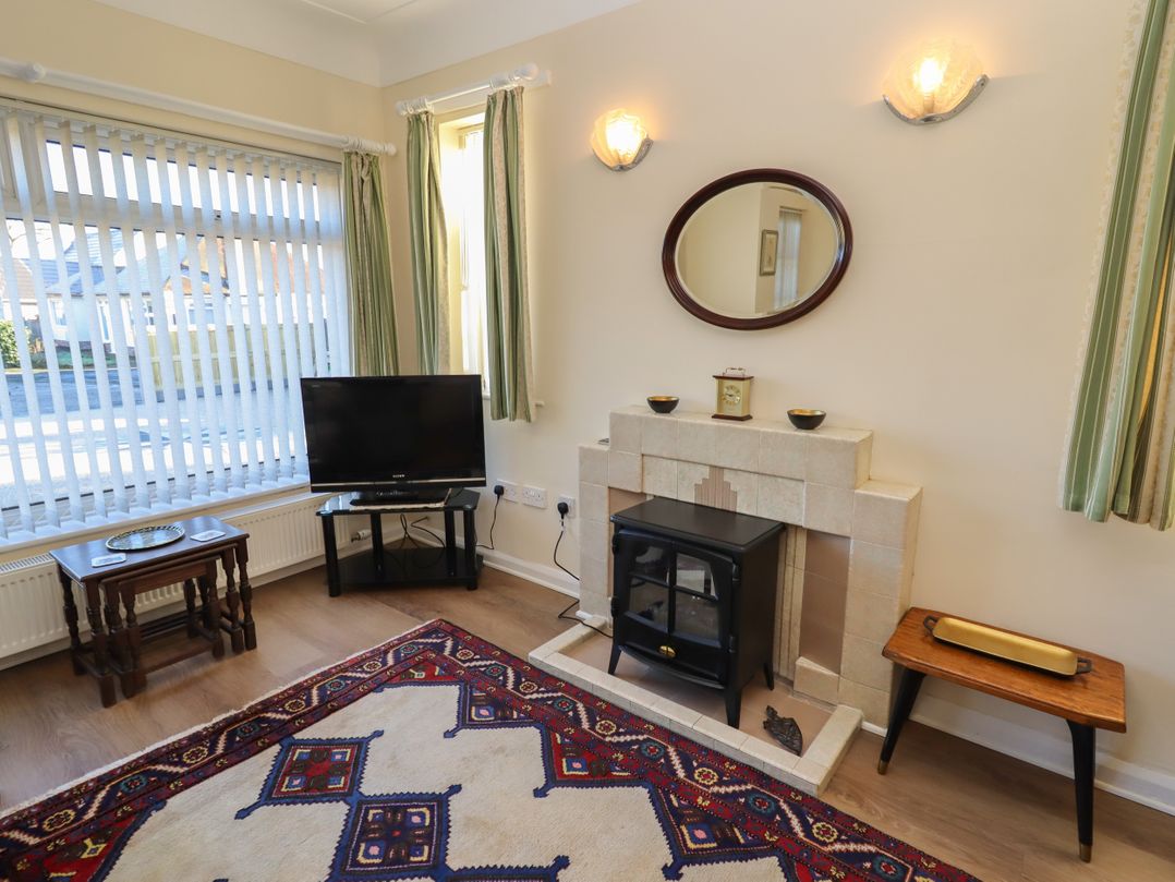 4 Venables Road