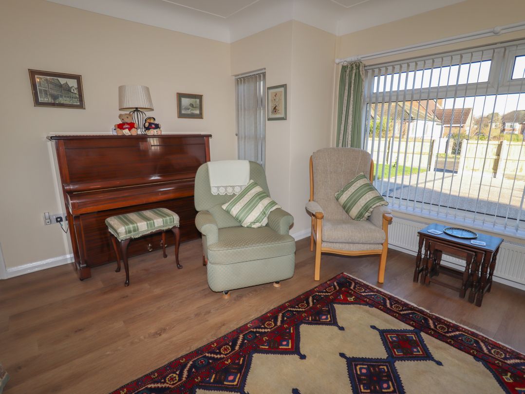 4 Venables Road