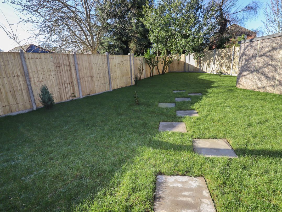 4 Venables Road