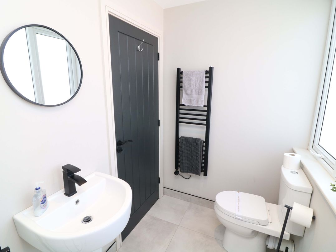Apt 9 @ Hunter's Quay