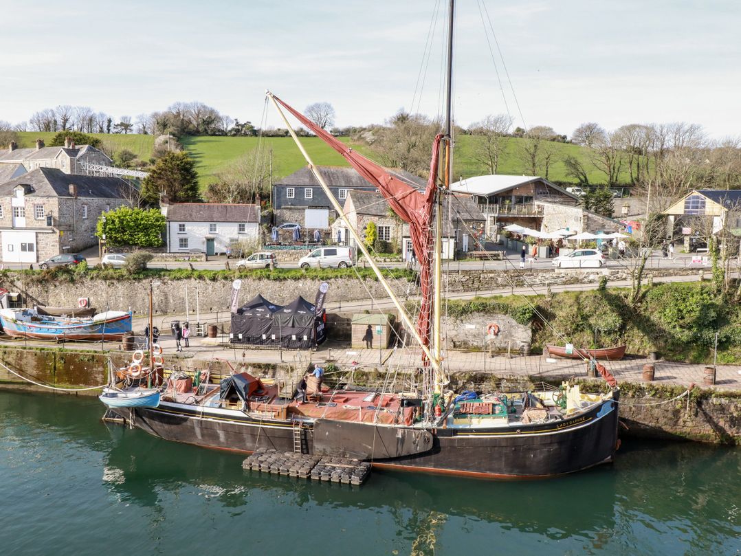 5 The Old Smokehouse