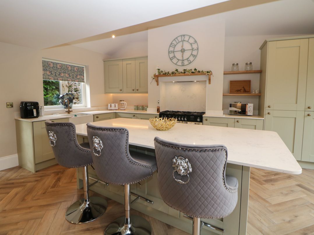 Netherdale House