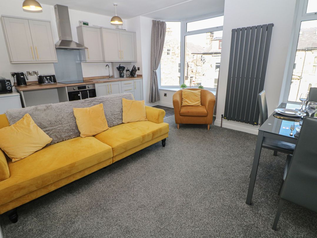 Flat 2 Englehurst Mews