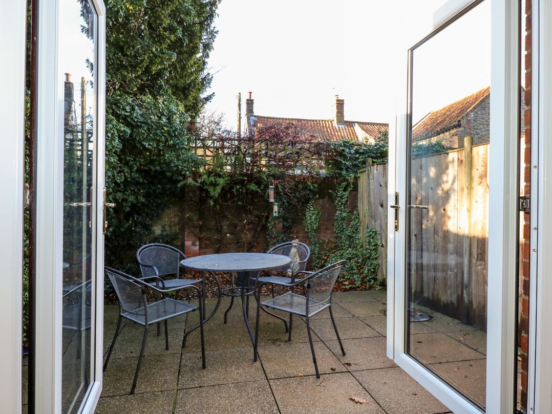 1 Crowlands Cottages