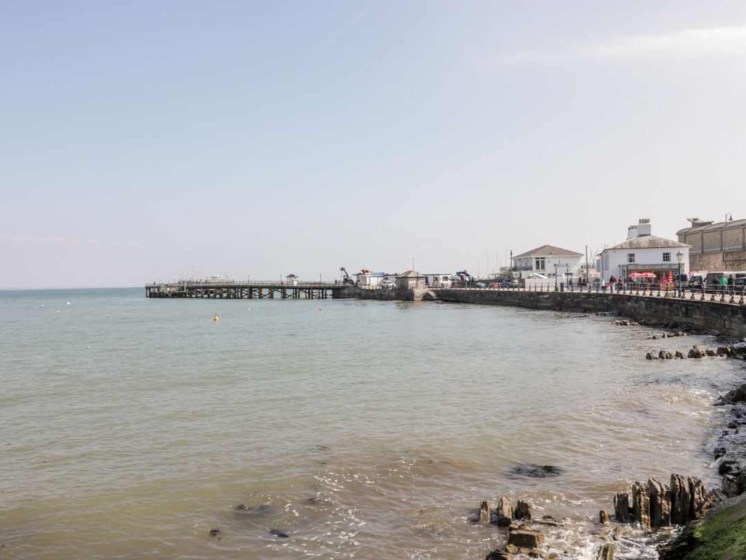 Purbeck Hotel Apartments - Flat 6