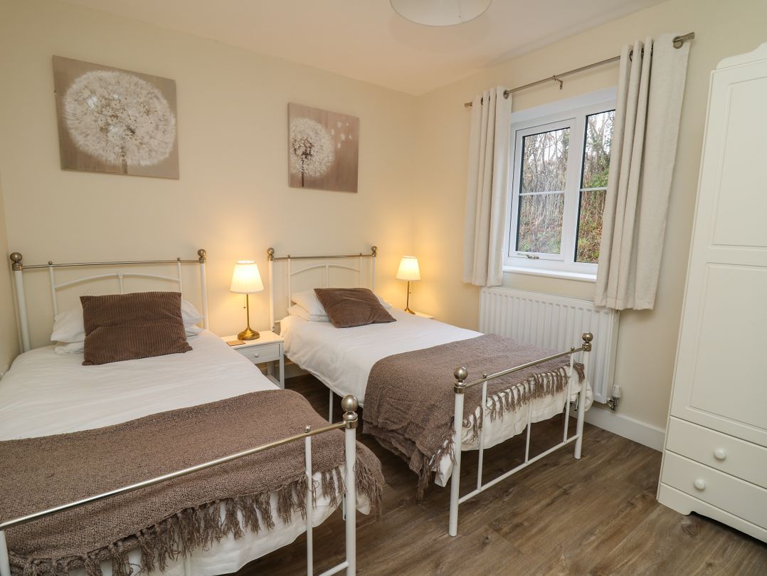 Country Cottage