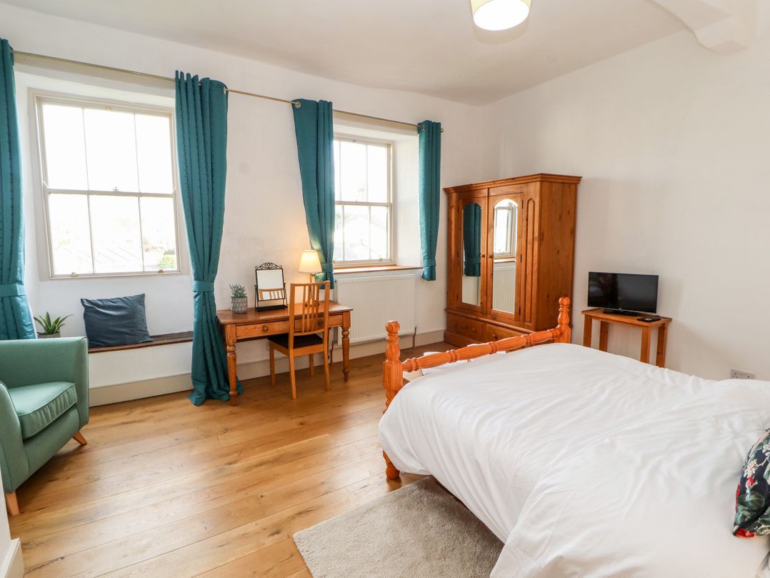 Natland Hall Cottage