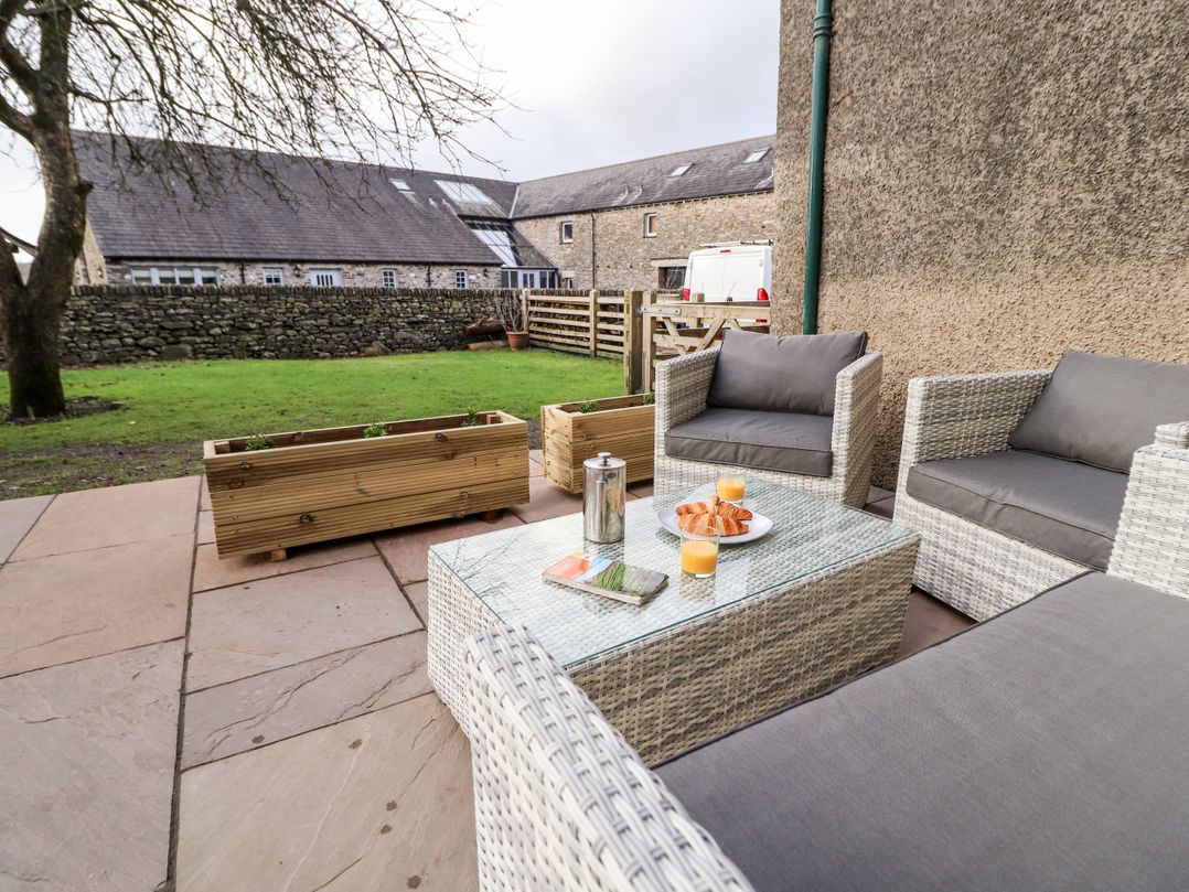Natland Hall Cottage