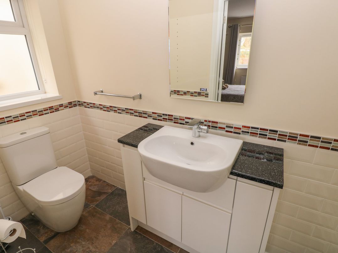 Llygad Y Lleuad ( Moon)