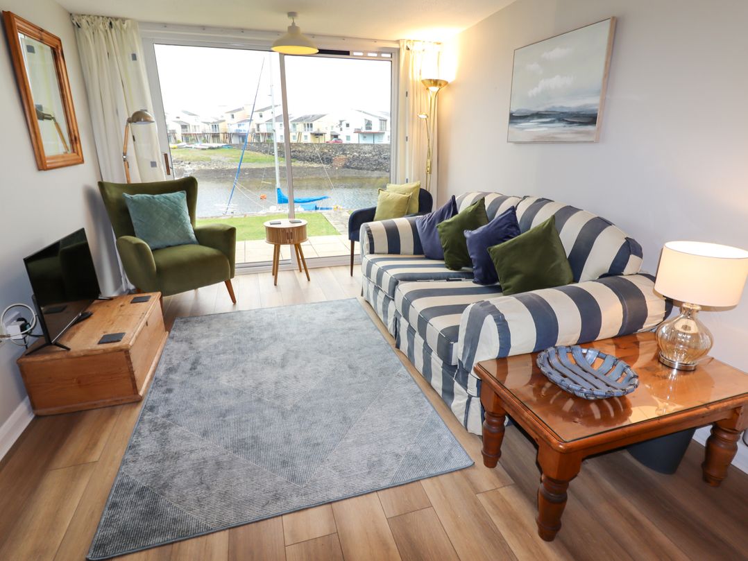 9 Oakley Wharf