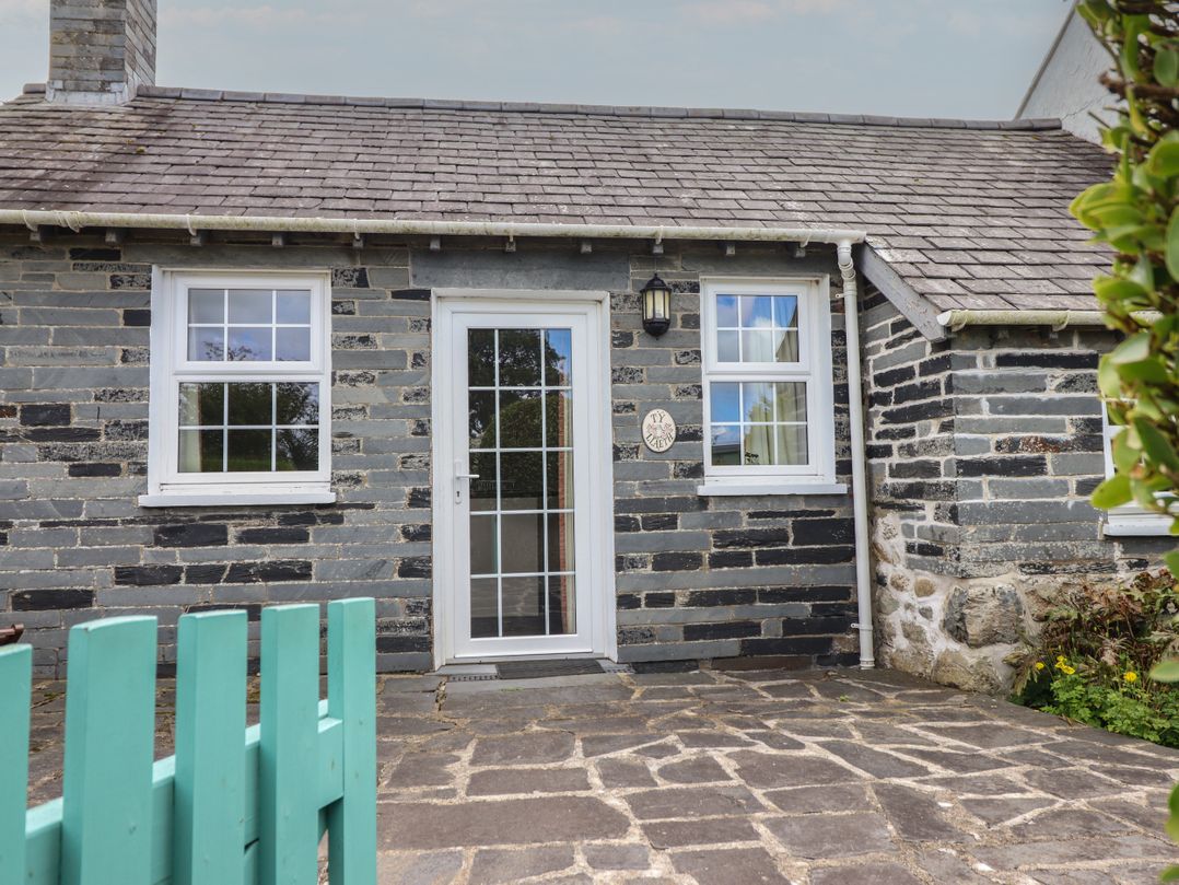 Ty Llaeth Cottage