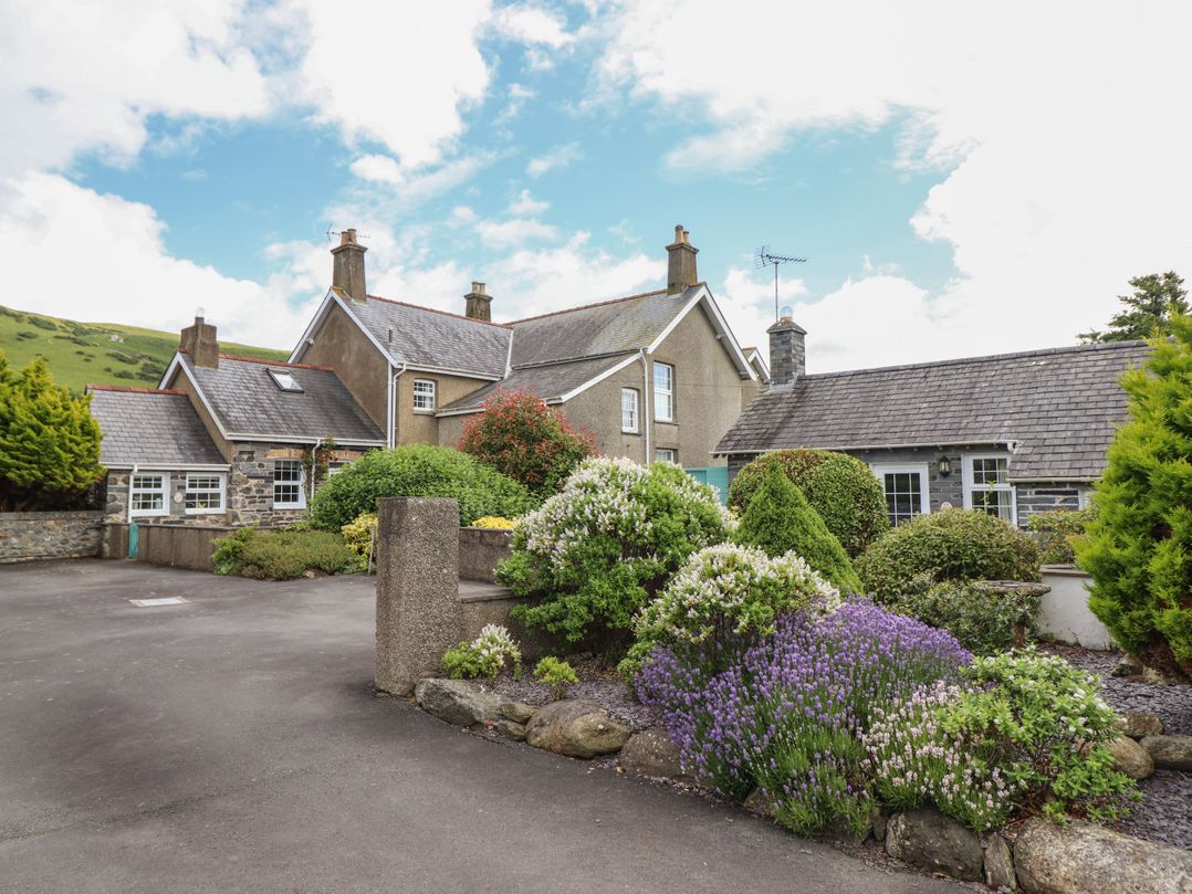 Ty Llaeth Cottage