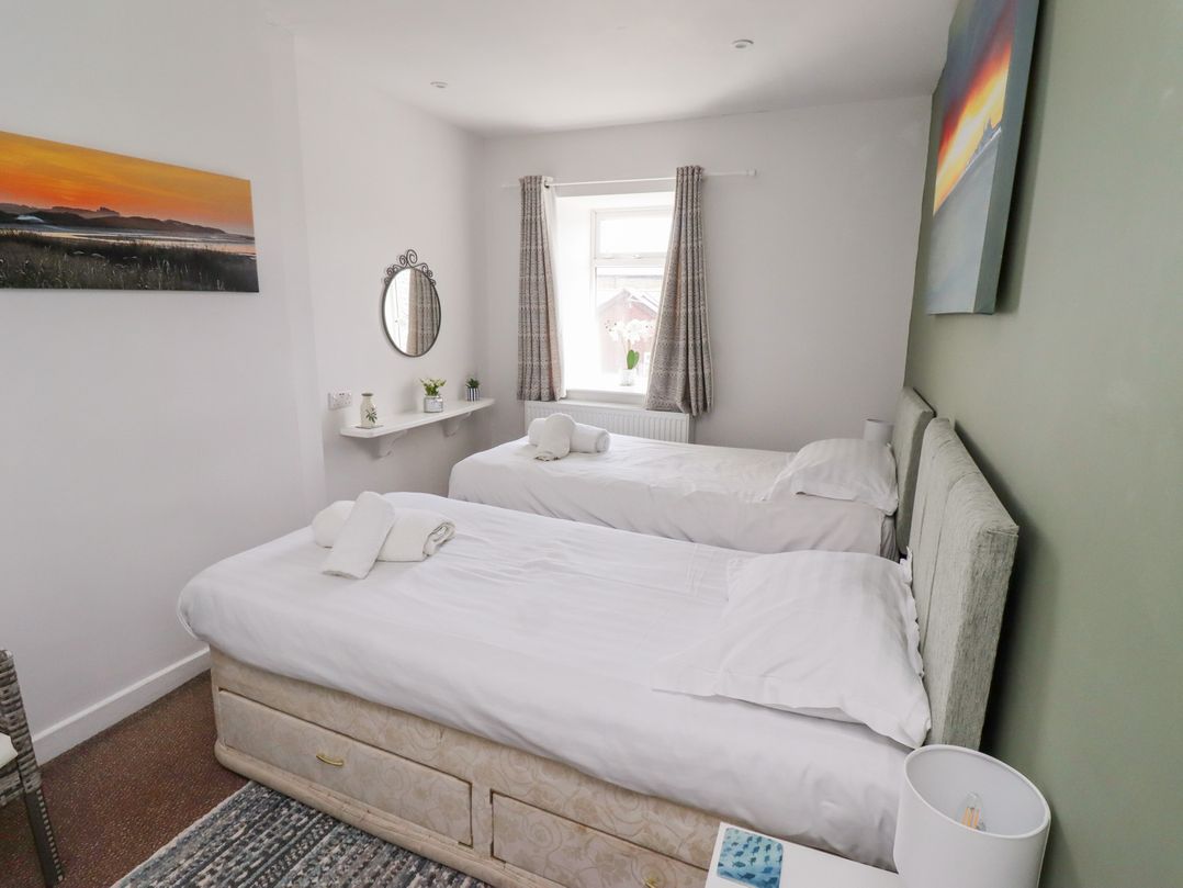 Seascape Cottage